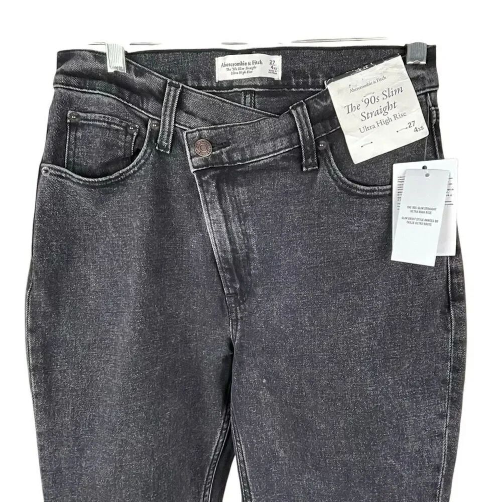 90s Slim Straight Ultra High Rise Jeans 27 / 4XS